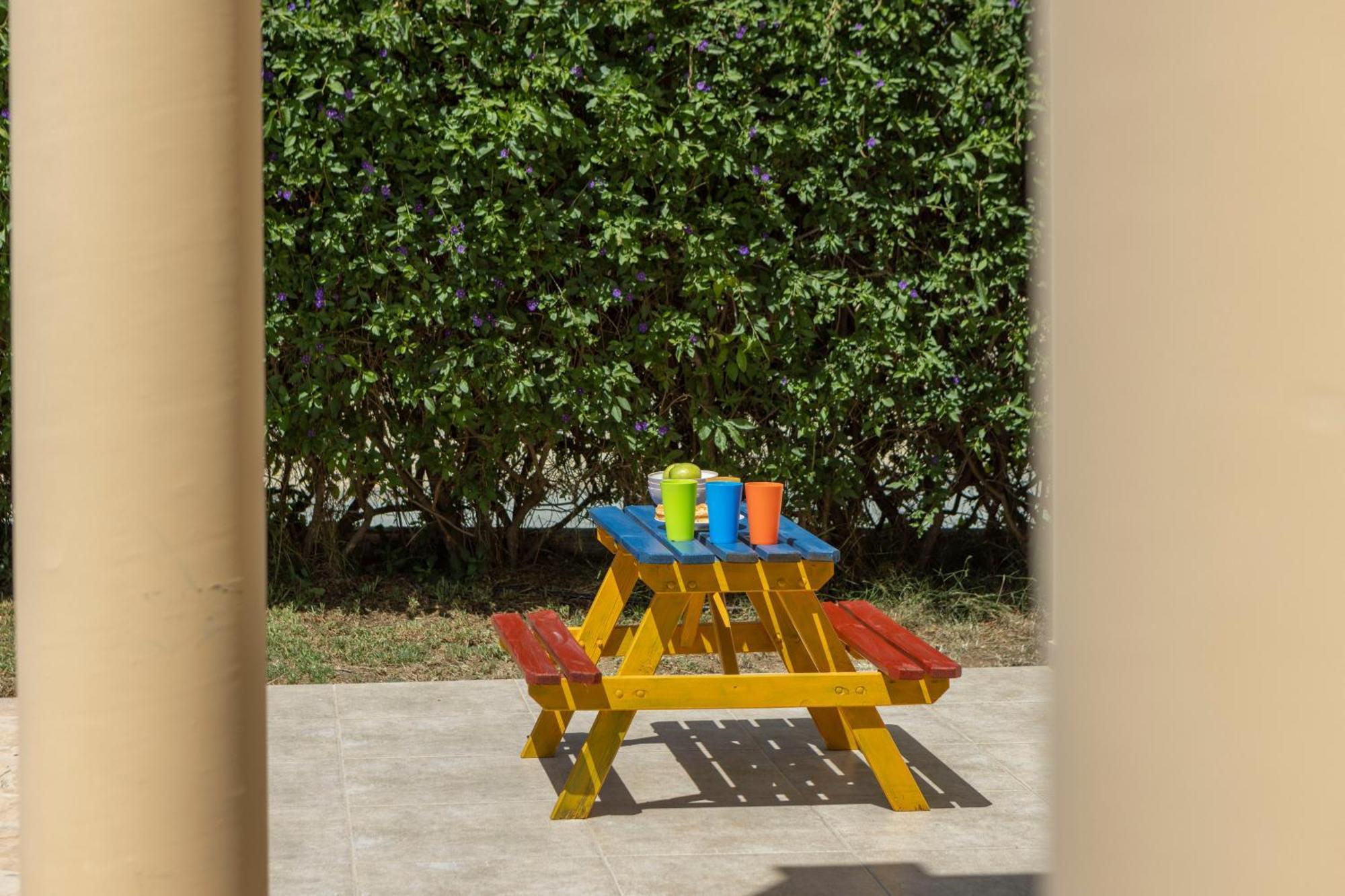 Villa Tsikkos Tria